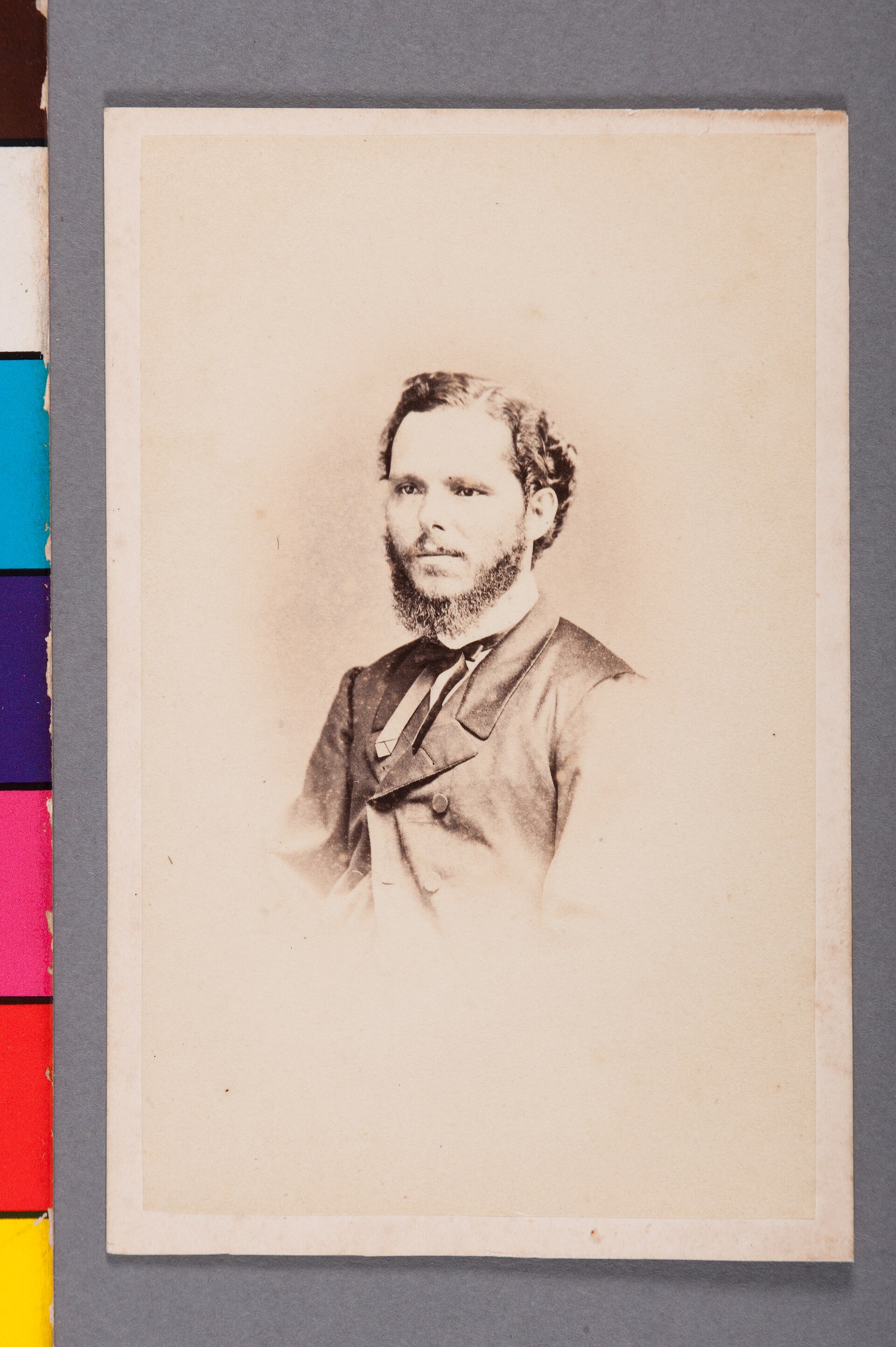 Imagem de referência de Manoel Joaquim Pereira Villares (1), descrito nos dados abertos como item da Coleção Carlos Eugênio Marcondes de Moura, no Museu Paulista