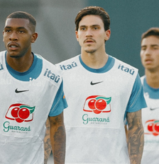 Jogadores da Seleção durante treino na Austrália Foto: Rafael Ribeiro/CBF