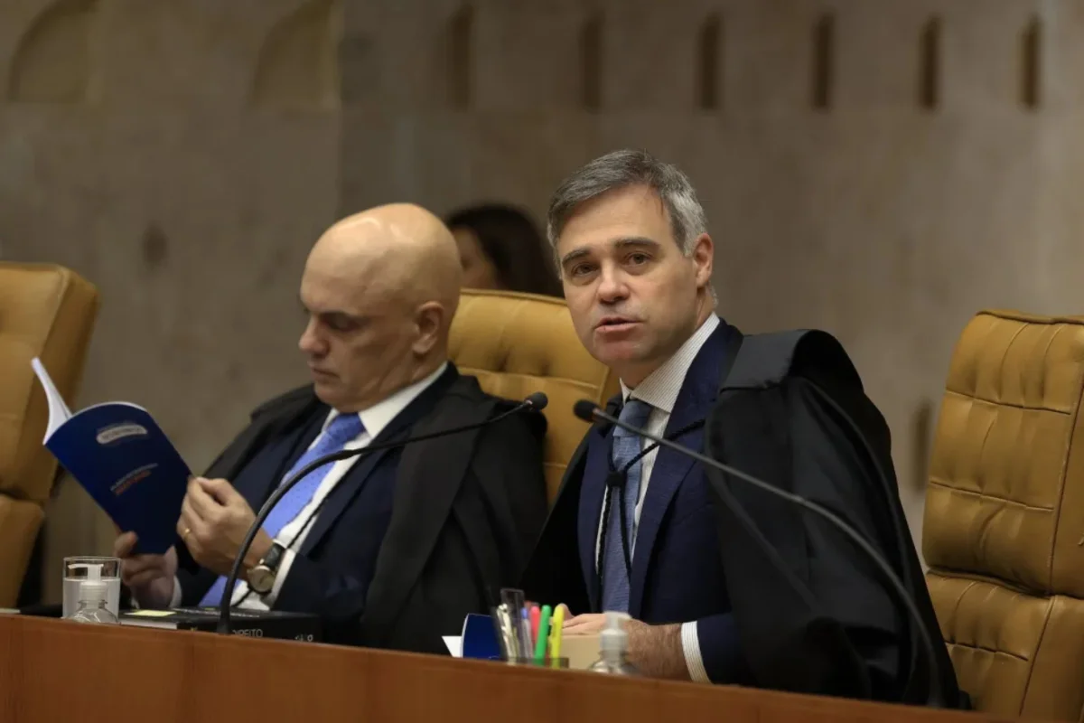 Um novo golpe, os mesmos autores (por Pedro Costa)