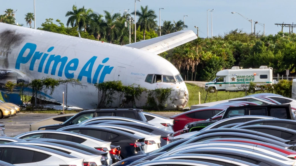 A Amazon suspende a parceria com a companhia aérea de carga após o acidente