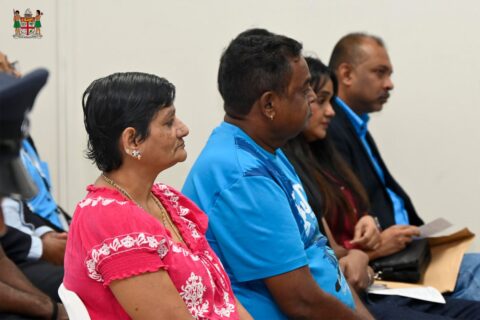 SERVIÇOS DE IMIGRAÇÃO SE APROXIMAM DAS PESSOAS COM O NOVO ESCritório DE NAKASI