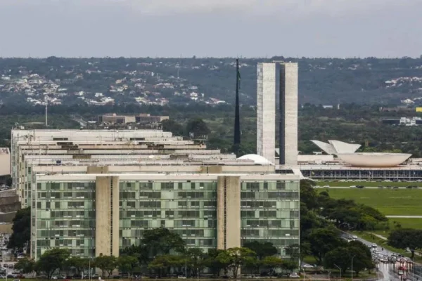 Órgão do Senado projeta rombo de R$ 86 bilhões nas contas públicas em 2027