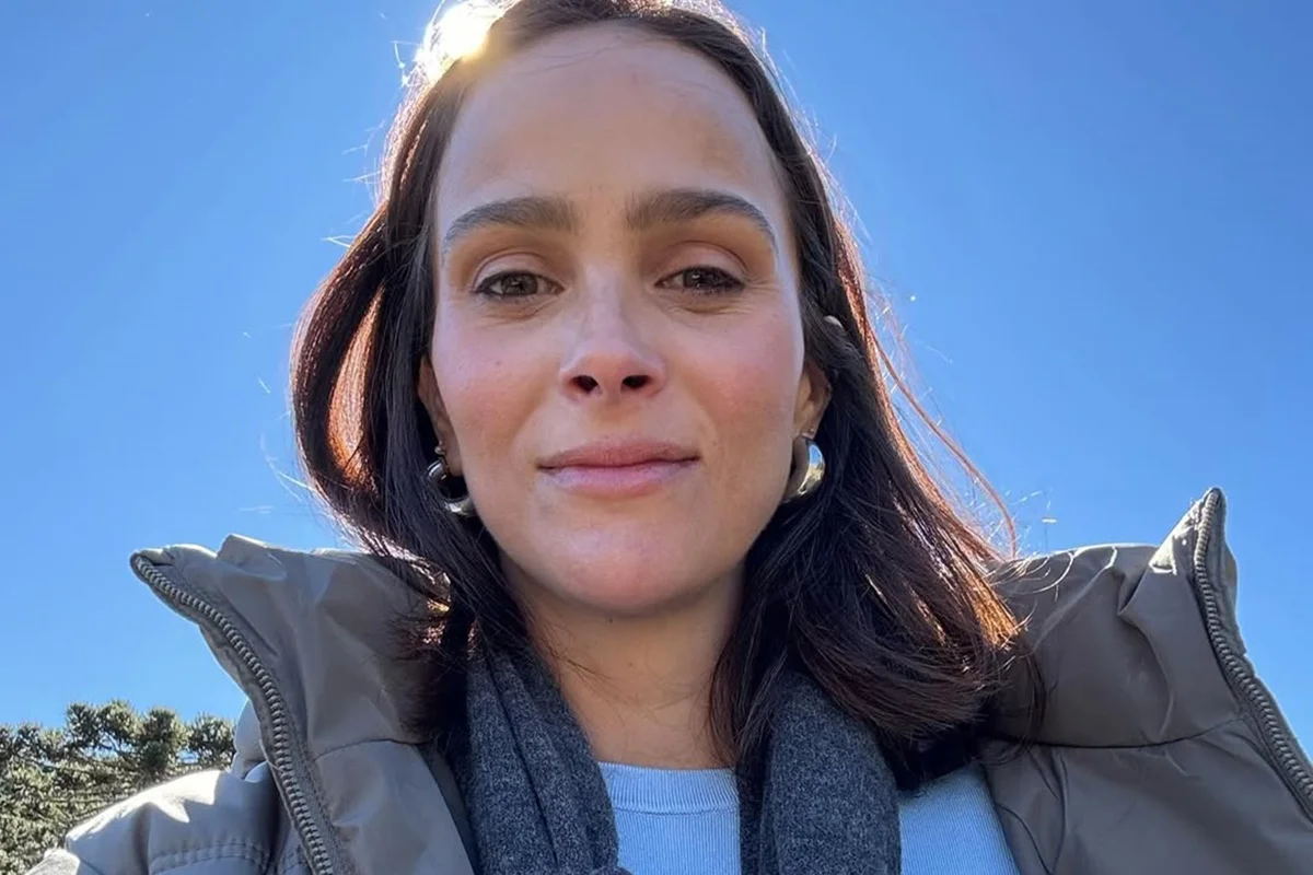 Leticia Cazarré desabafa sobre internações repetidas da filha: "Luta" - Metrópoles